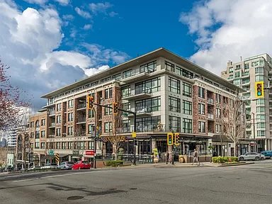 105 2nd Street West