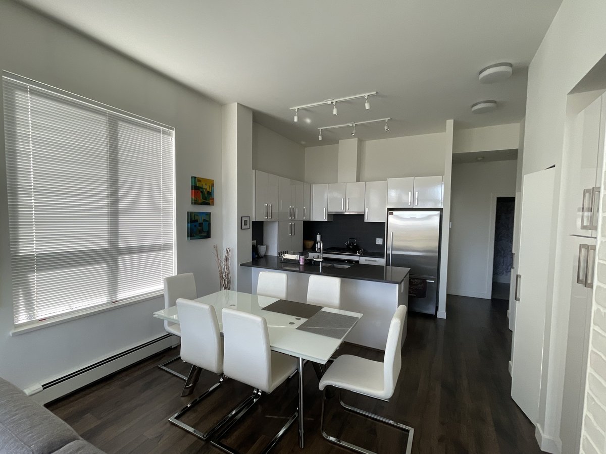 105 2nd Street West