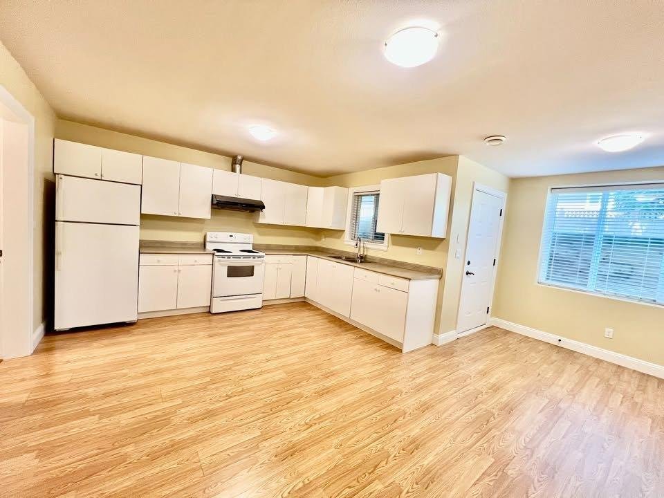 111A AVE