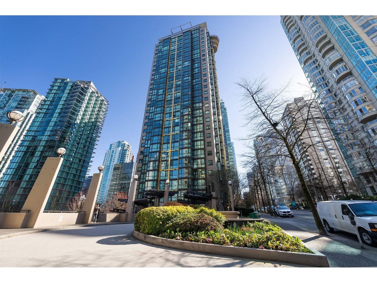 1331 Alberni Street
