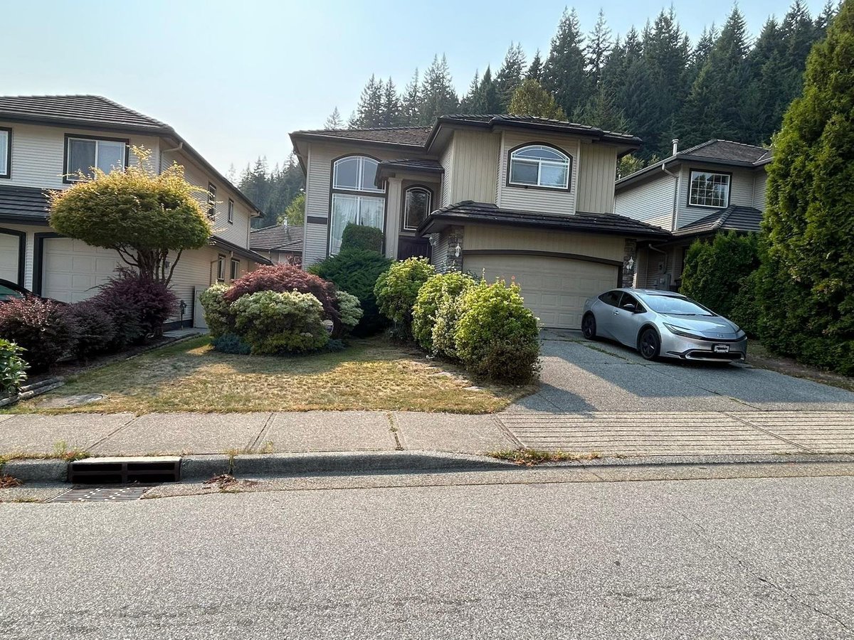 1696 Sugarpine Court