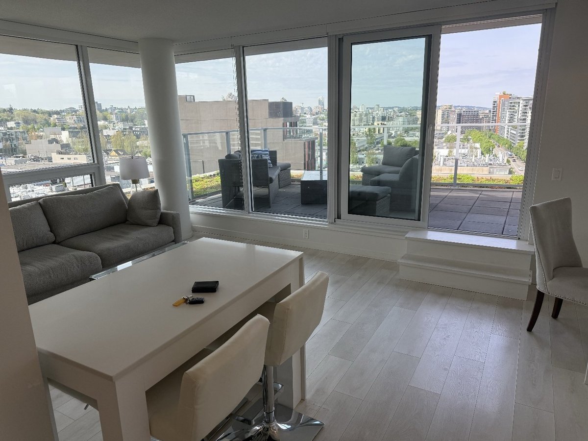 180 East 2nd Avenue