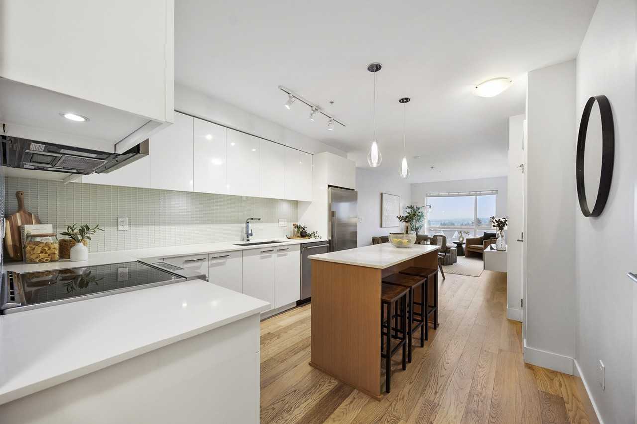 233 Kingsway