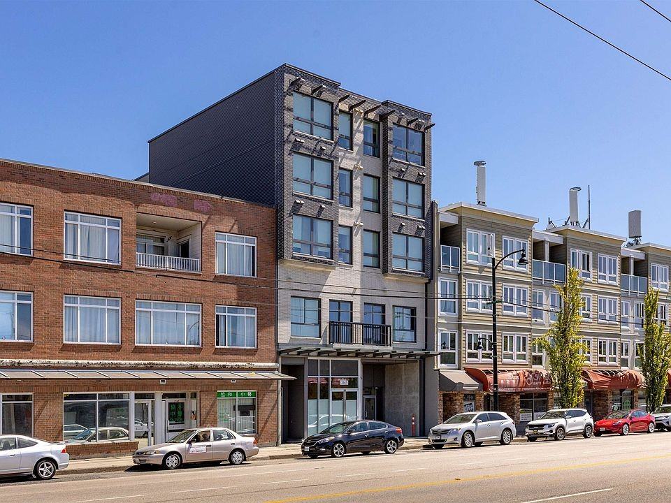 2551 Kingsway
