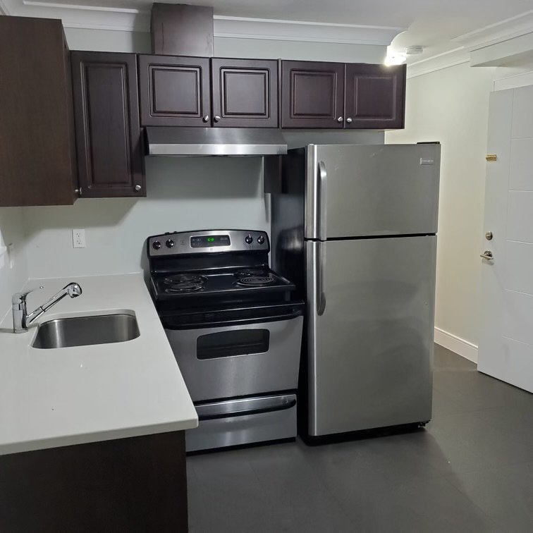 5029 Marine Drive