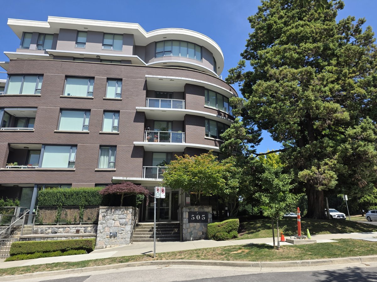 505 West 30th Avenue