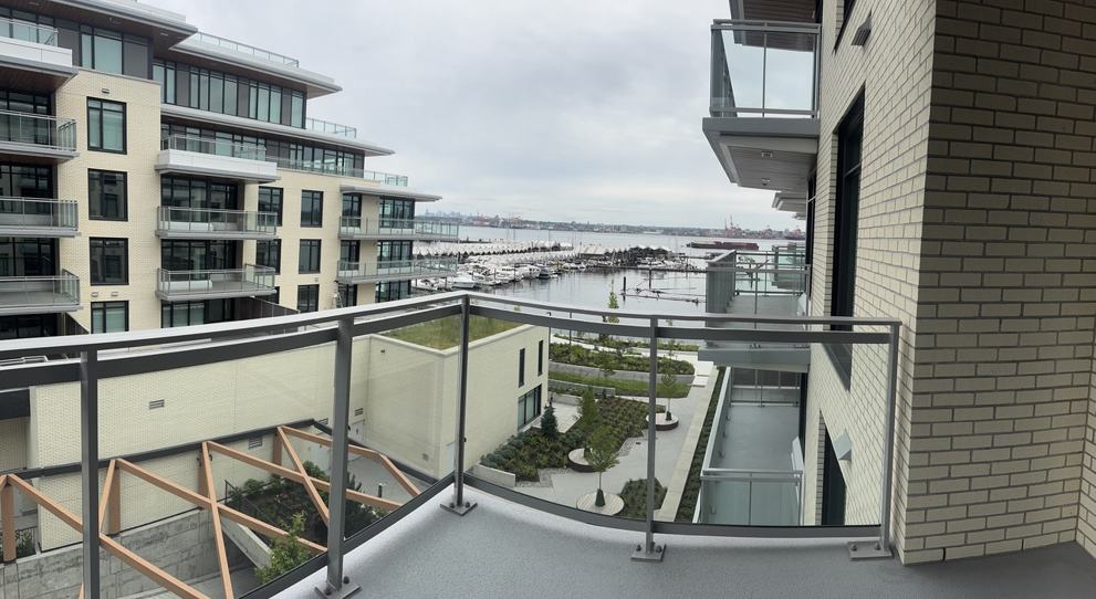 785 Harbourside Drive