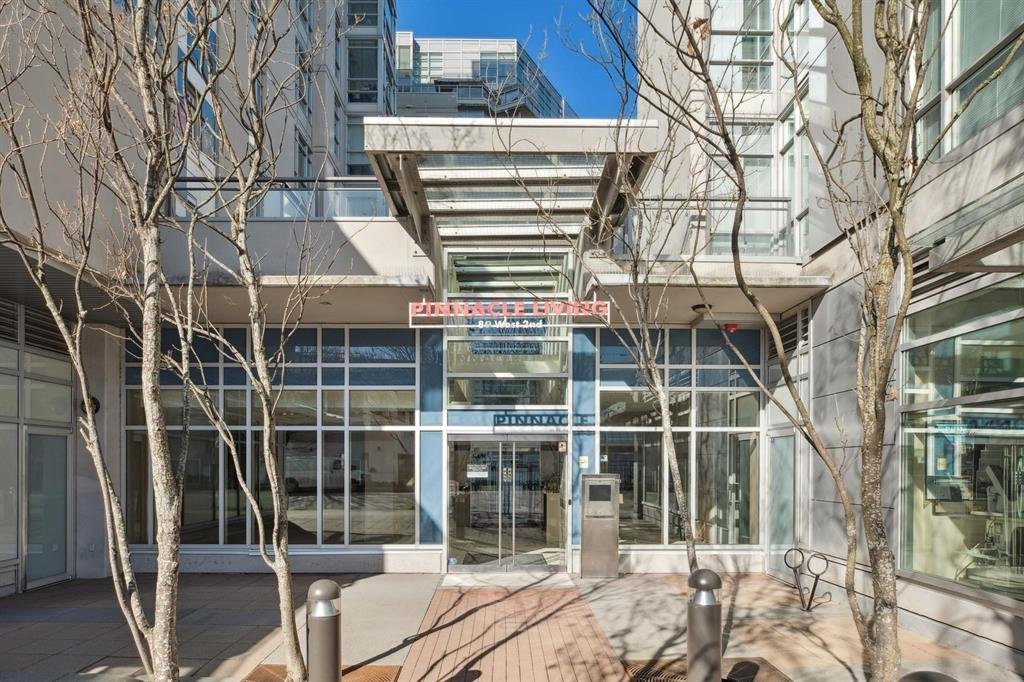 89 West 2nd Avenue