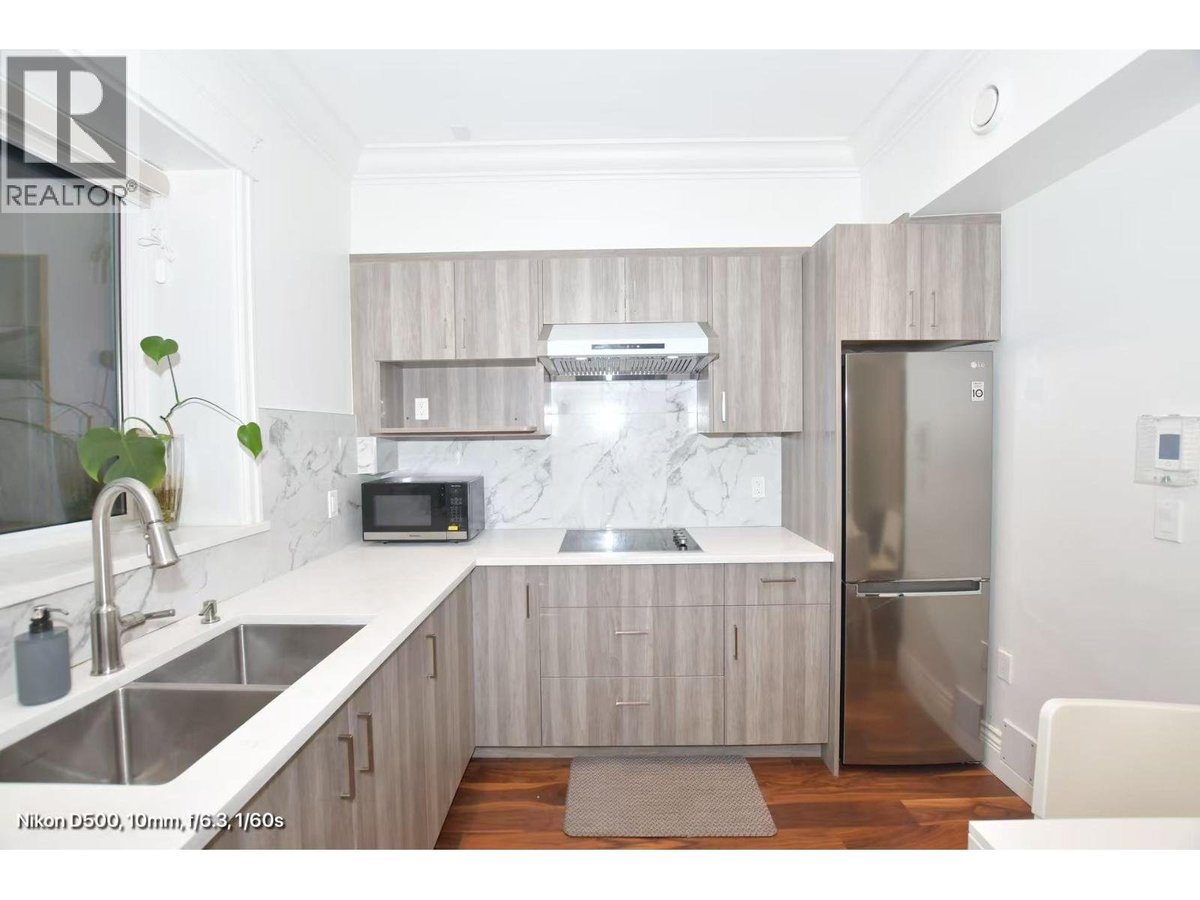 BASEMENT 1151 W 21ST STREET